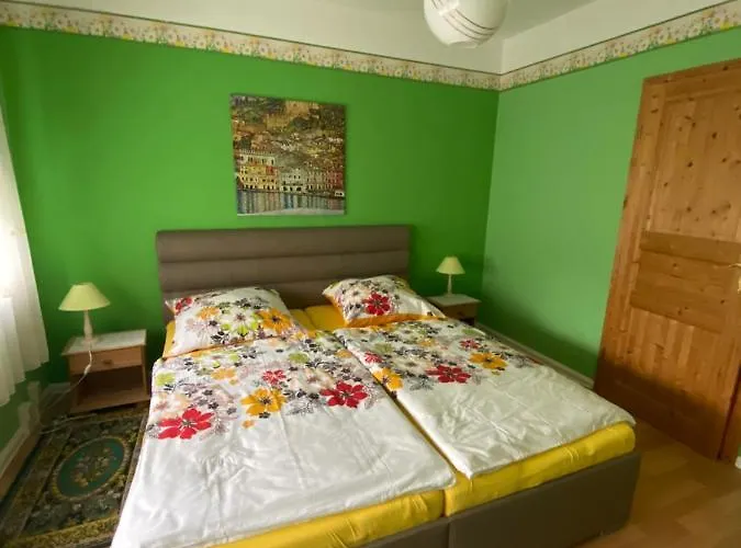 Zentrum Naehe Hauptbahnhof * Drezda